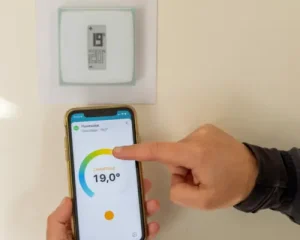 Thermostat connecté piloté depuis un smartphone